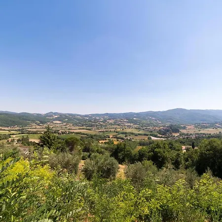 5 Bedroom Beautiful In Giove